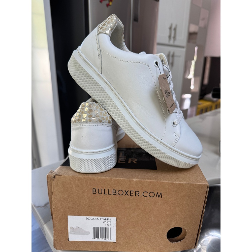 Bullboxer White Leather Sneakers With Gold Animal Print Heel Size 7 New with tag